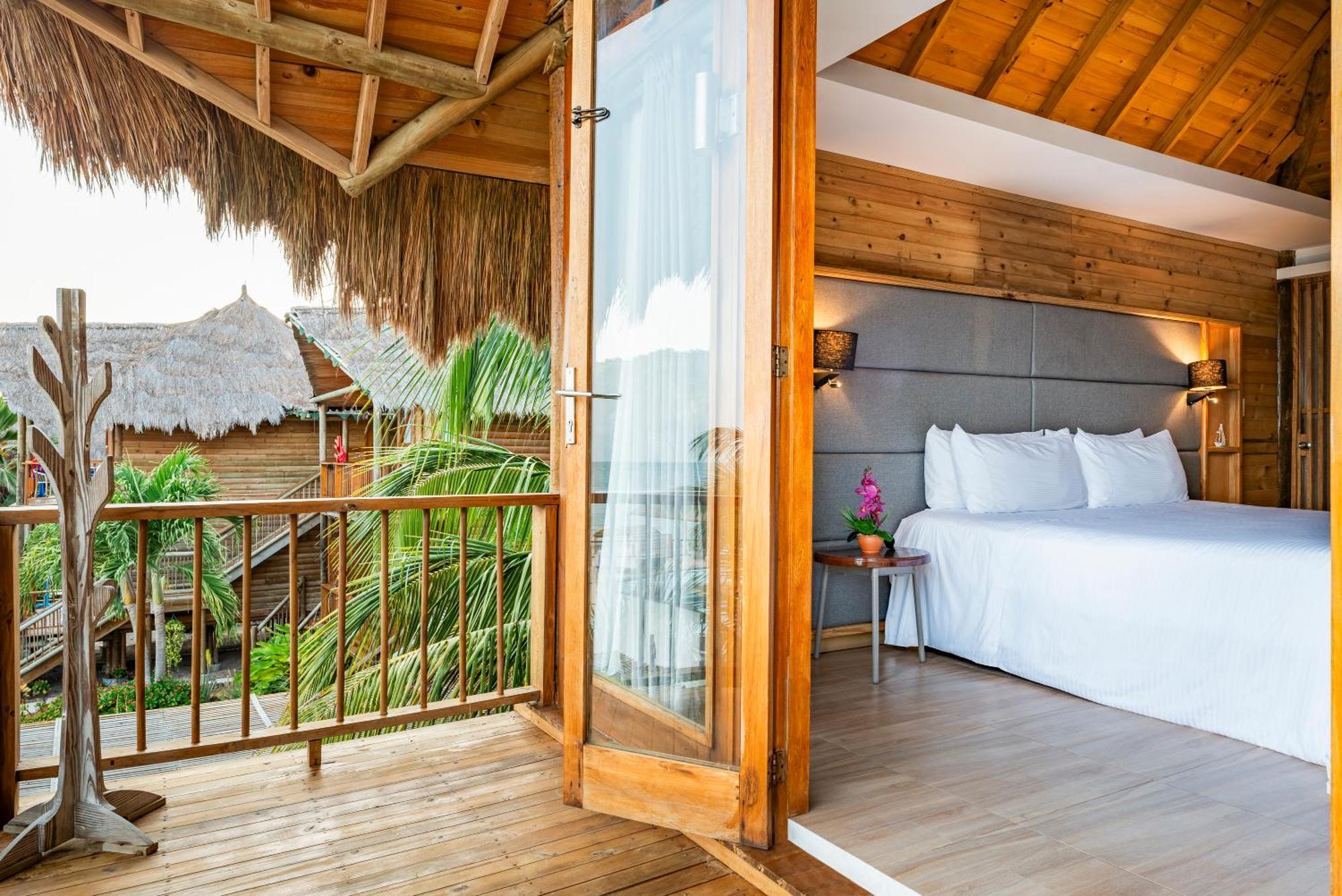 Hotel Isla Del Encanto Бару Экстерьер фото