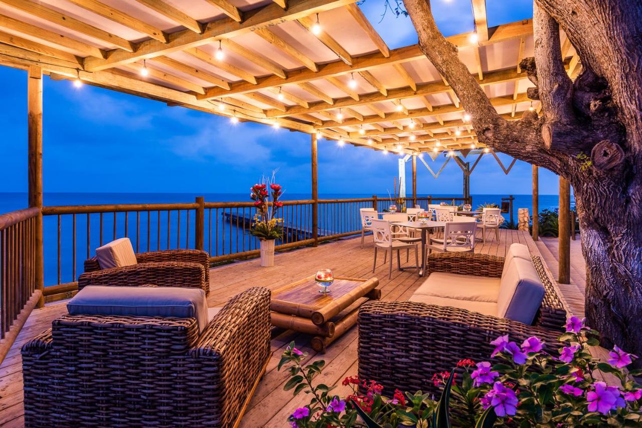 Hotel Isla Del Encanto Бару Экстерьер фото